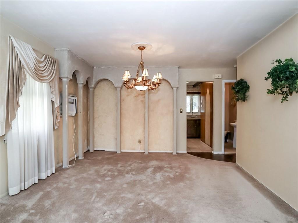 87 Tysens Lane Richmond Town Staten Island NY 10306