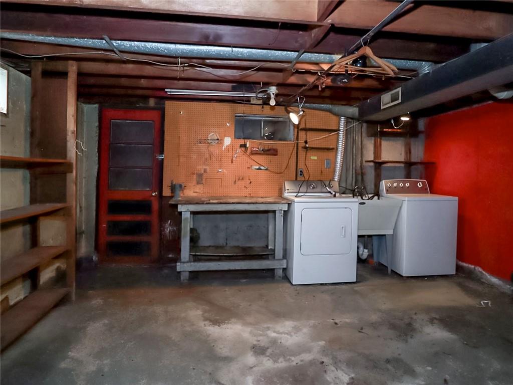 87 Tysens Lane Richmond Town Staten Island NY 10306