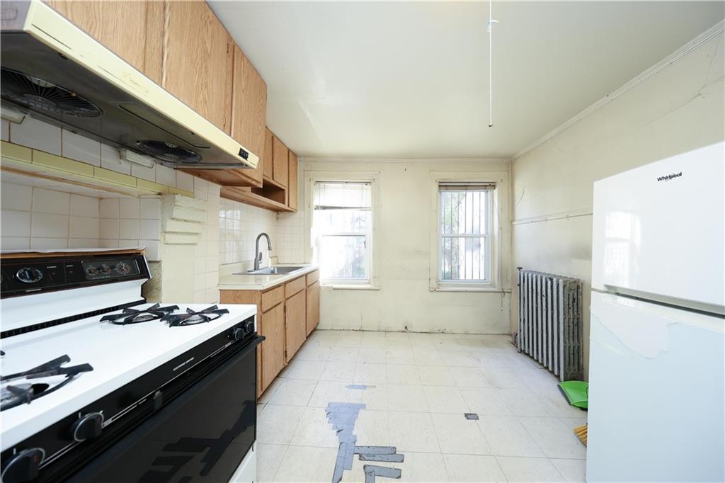 445 52nd Street Sunset Park Brooklyn NY 11220
