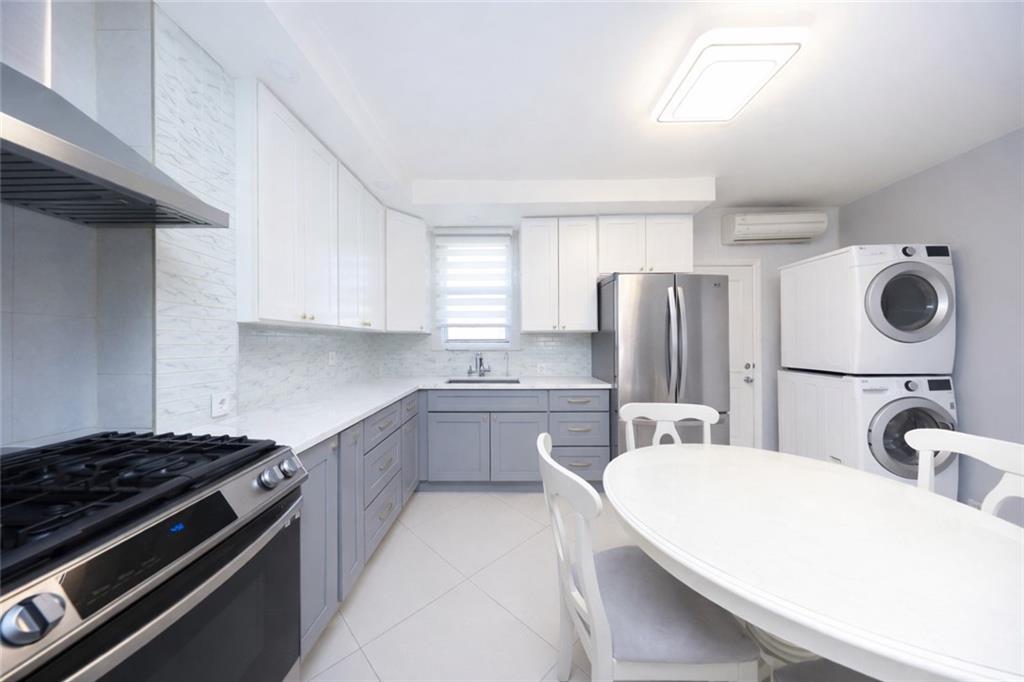 259 Bay 13th Street Bath Beach Brooklyn NY 11214