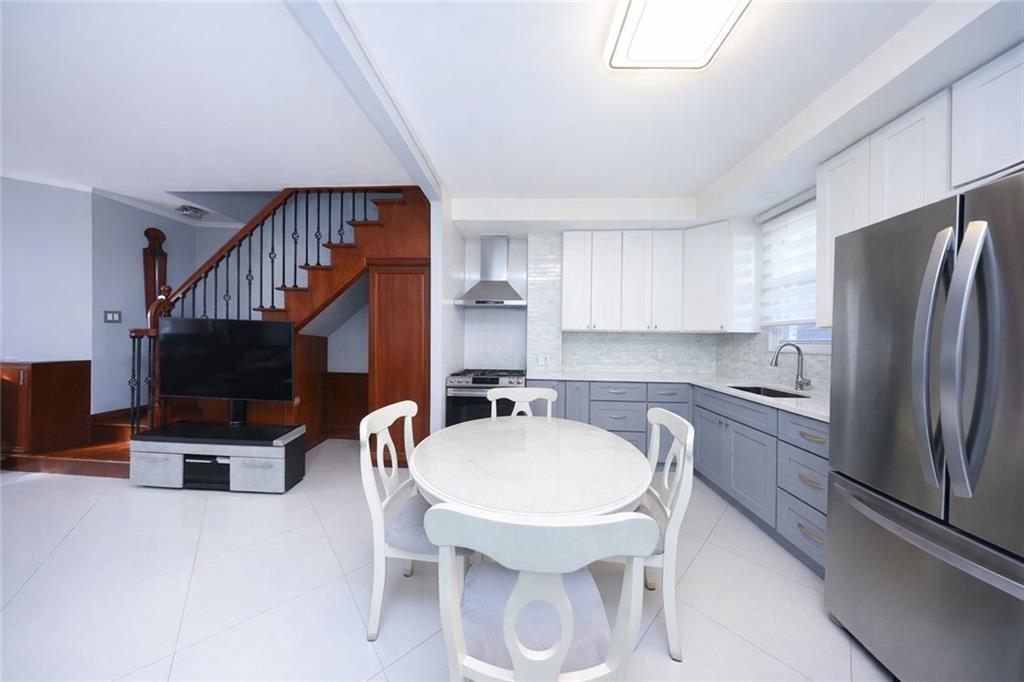 259 Bay 13th Street Bath Beach Brooklyn NY 11214