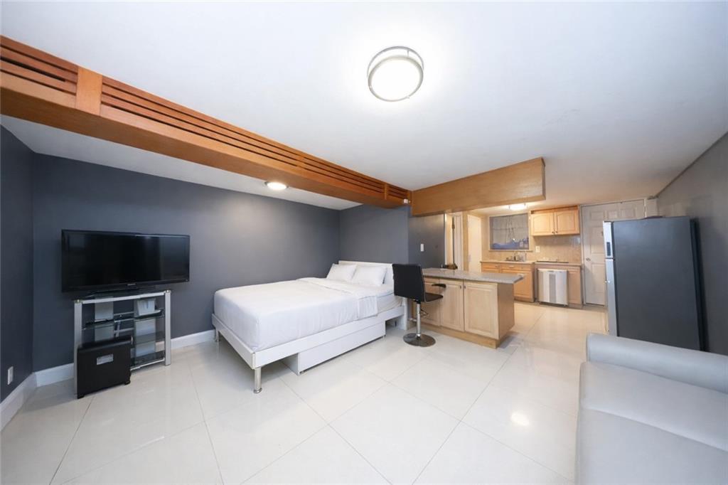 259 Bay 13th Street Bath Beach Brooklyn NY 11214