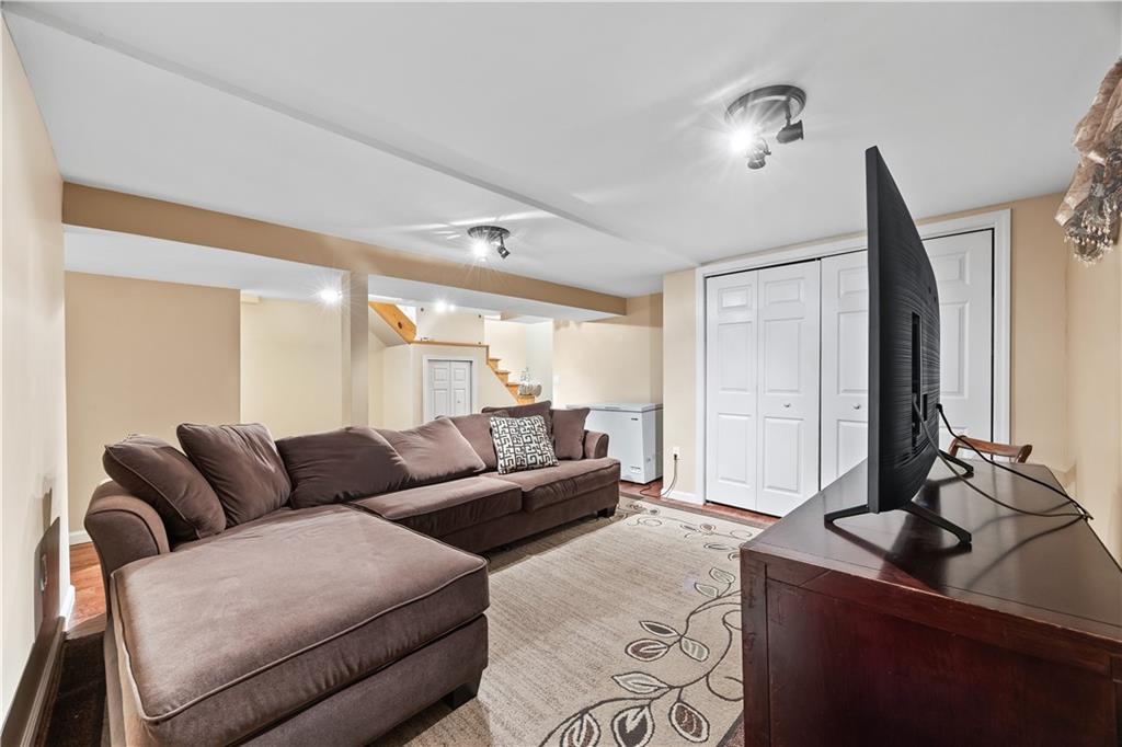 428 Armstrong Avenue Eltingville Staten Island NY 10308