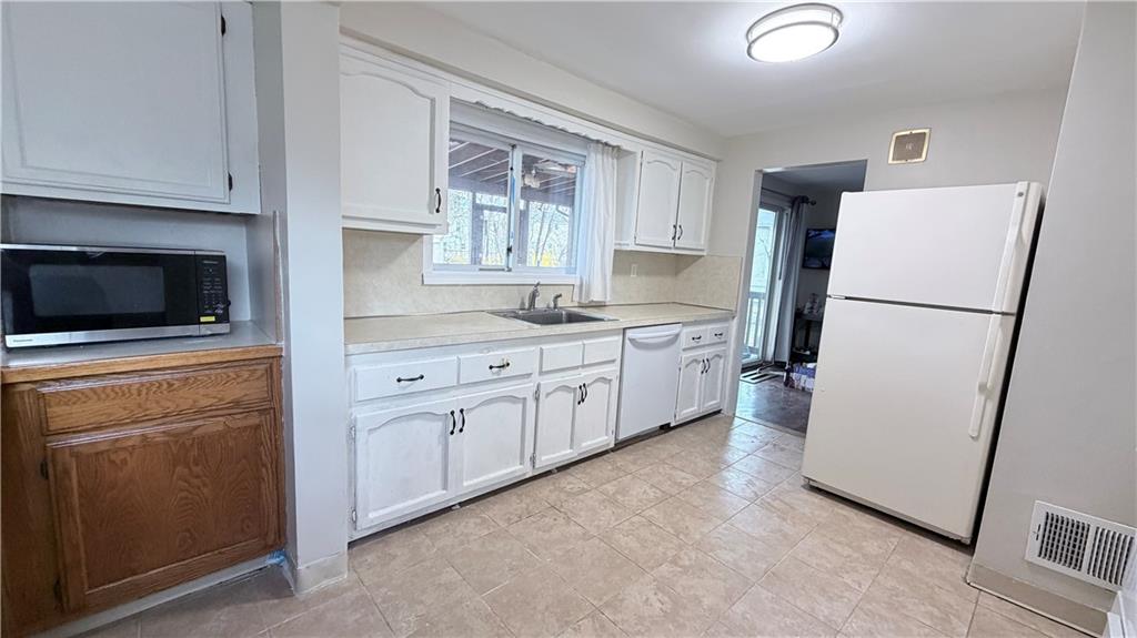 40 Greenvale Circle Out of NYC White Plains NY 10607