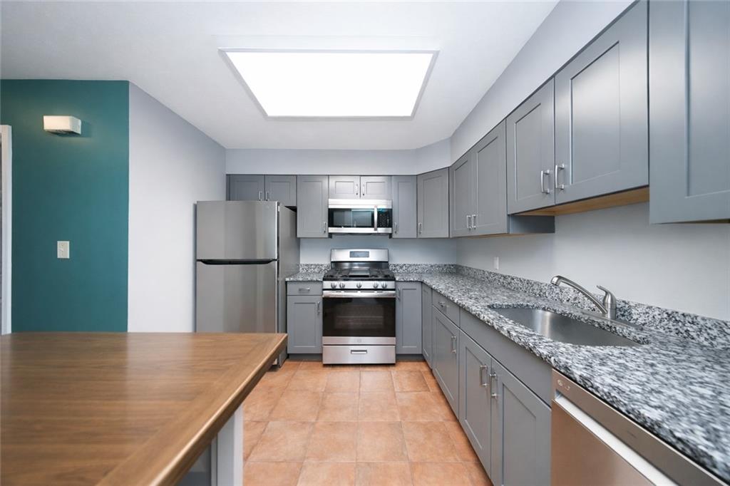 235 Jamie Lane Arden Heights Staten Island NY 10312