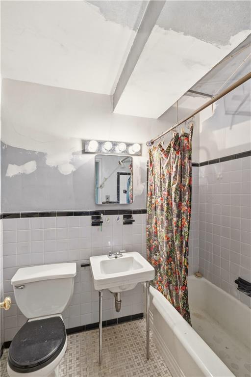 3368 21st Street Astoria Astoria NY 11106