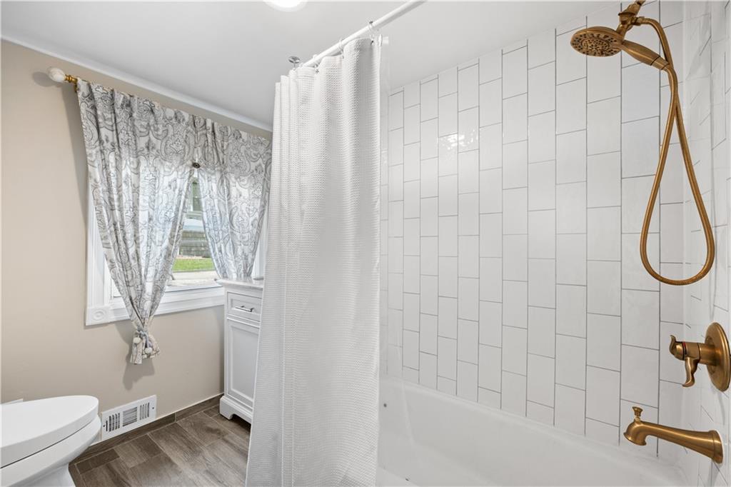 262 Lindenwood Road Great Kills Staten Island NY 10308