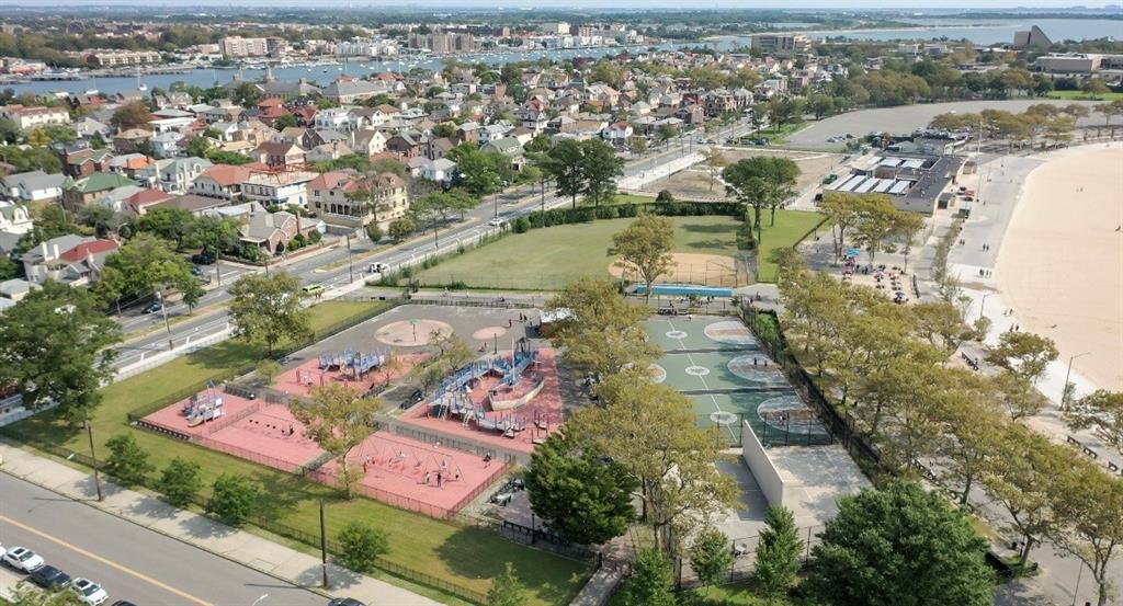 2654 East 18th Street Sheepshead Bay Brooklyn NY 11235