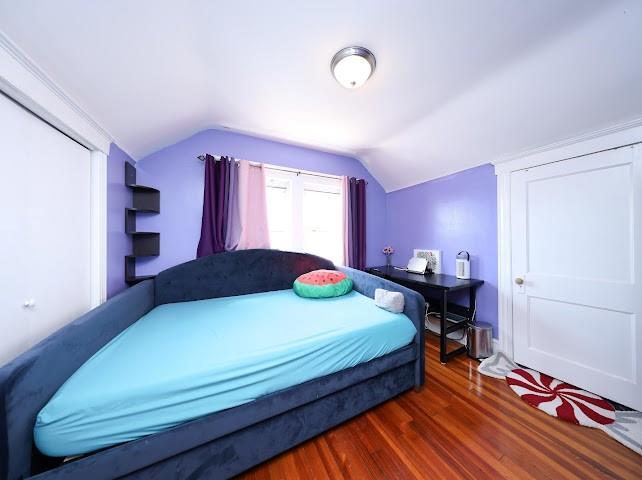 101 Smith Place Port Richmond Staten Island NY 10302