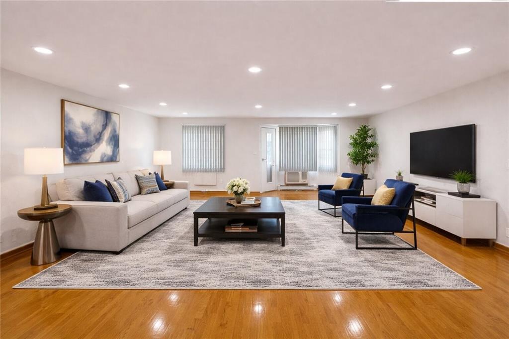 1121 East 72nd Street Georgetown Brooklyn NY 11234