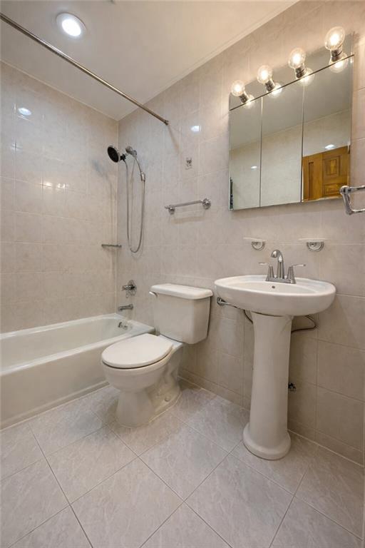 1121 East 72nd Street Georgetown Brooklyn NY 11234