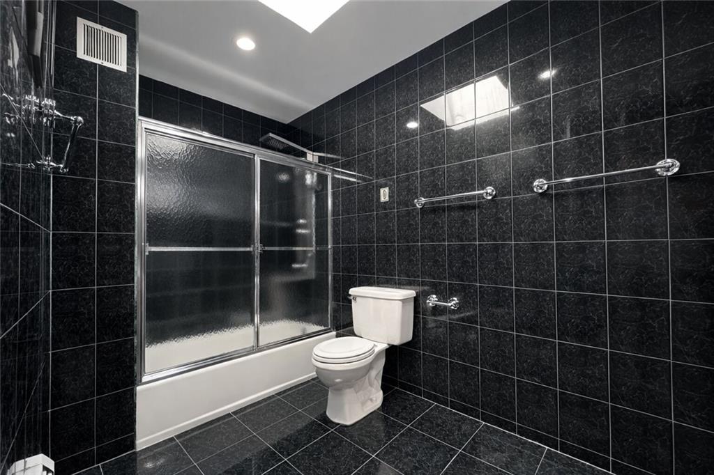 1121 East 72nd Street Georgetown Brooklyn NY 11234