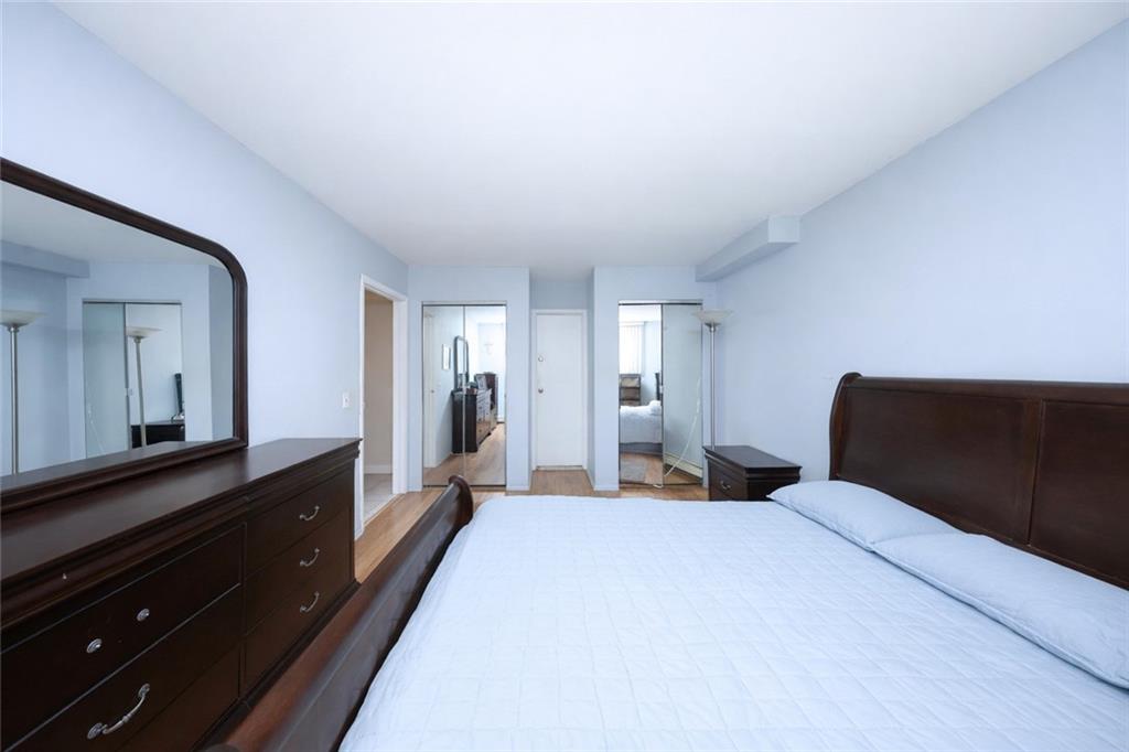 177 Lamped Loop New Springville Staten Island NY 10314