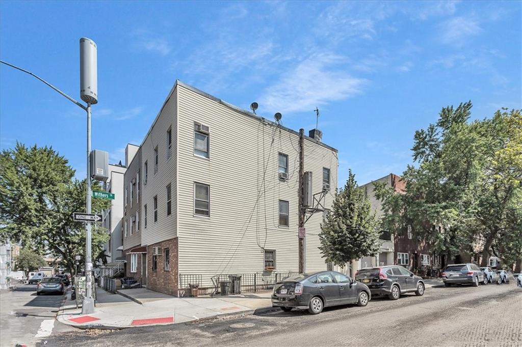 382 Manhattan Avenue Greenpoint Brooklyn NY 11211