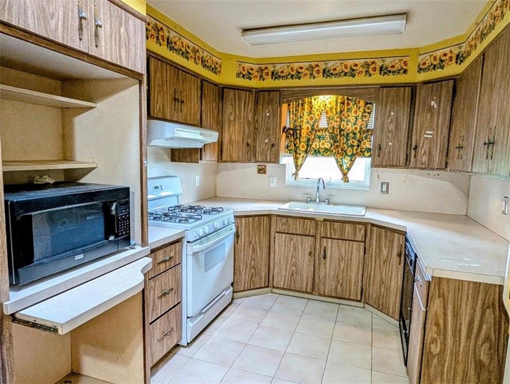80 Cedar Terrace Grymes Hill Staten Island NY 10304