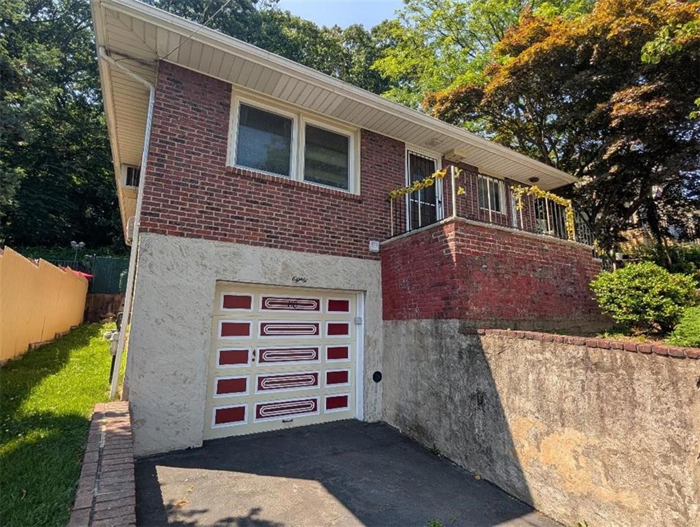80 Cedar Terrace Grymes Hill Staten Island NY 10304