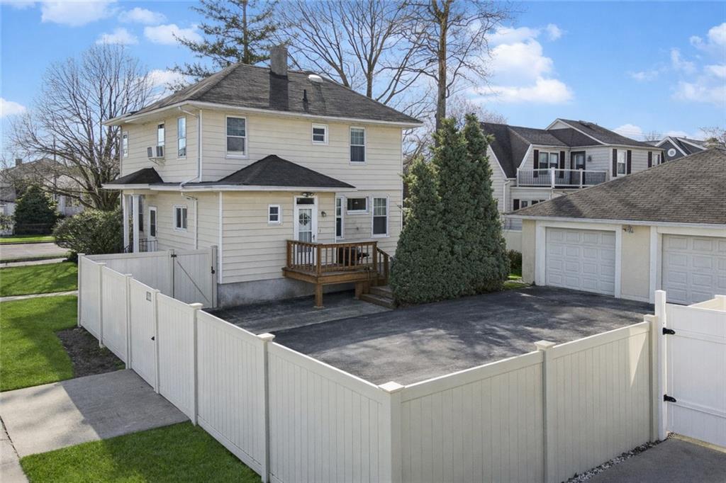 247 Guyon Avenue Oakwood Staten Island NY 10306