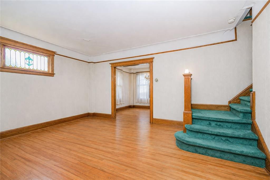 247 Guyon Avenue Oakwood Staten Island NY 10306