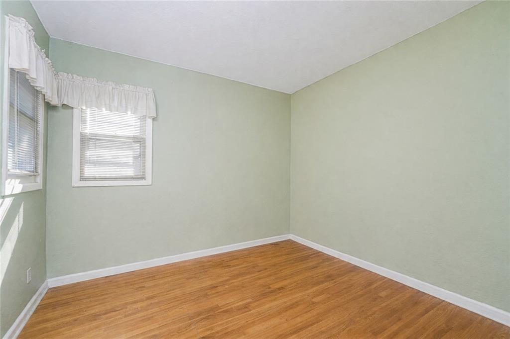 247 Guyon Avenue Oakwood Staten Island NY 10306