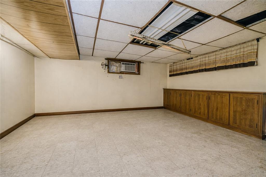 247 Guyon Avenue Oakwood Staten Island NY 10306