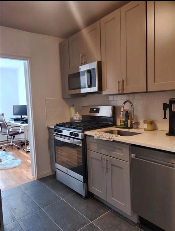 2475 East 11th Street Sheepshead Bay Brooklyn NY 11235