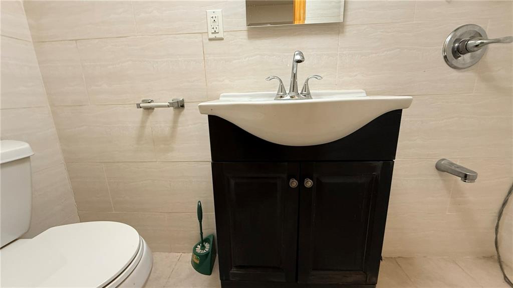 14803 61st Road Queensboro Hill Queens NY 11367