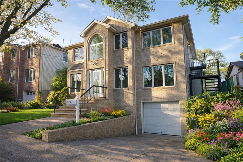 11 Whitaker Place Dongan Hills Staten Island NY 10304