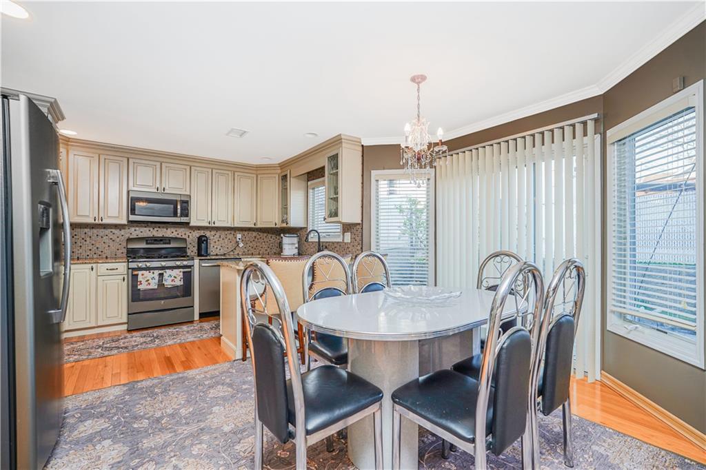 11 Whitaker Place Dongan Hills Staten Island NY 10304