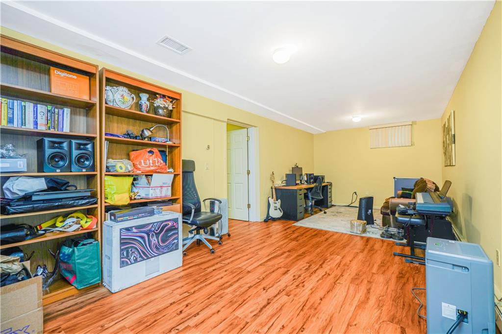 11 Whitaker Place Dongan Hills Staten Island NY 10304