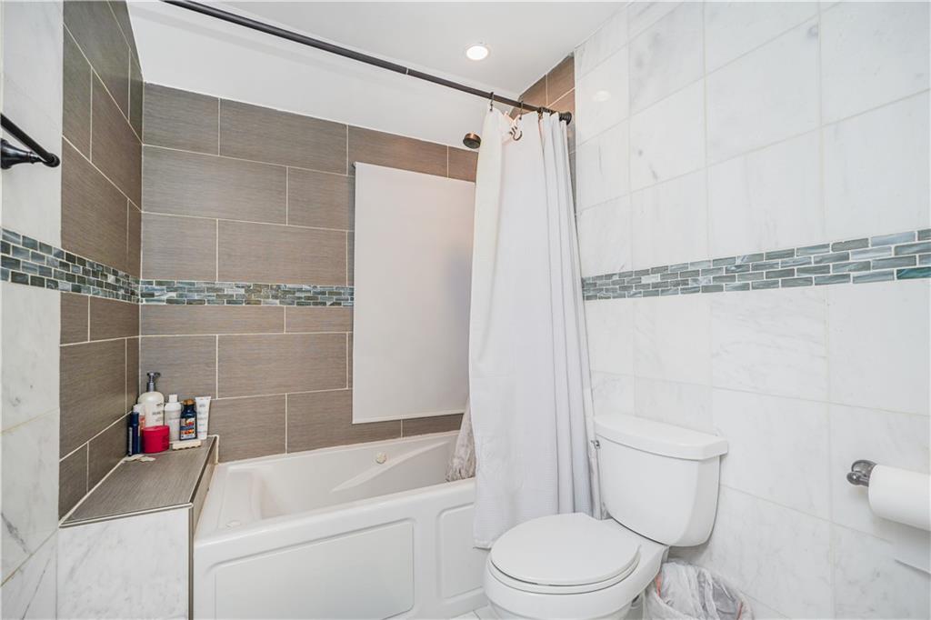 11 Whitaker Place Dongan Hills Staten Island NY 10304