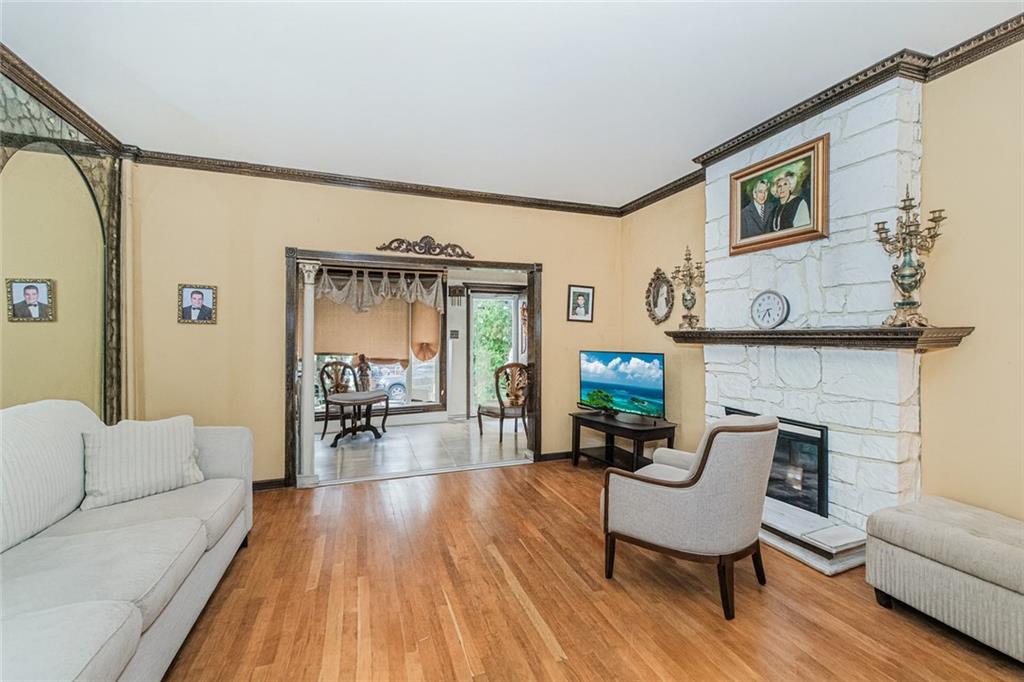 1075 77th Street Dyker Heights Brooklyn NY 11228