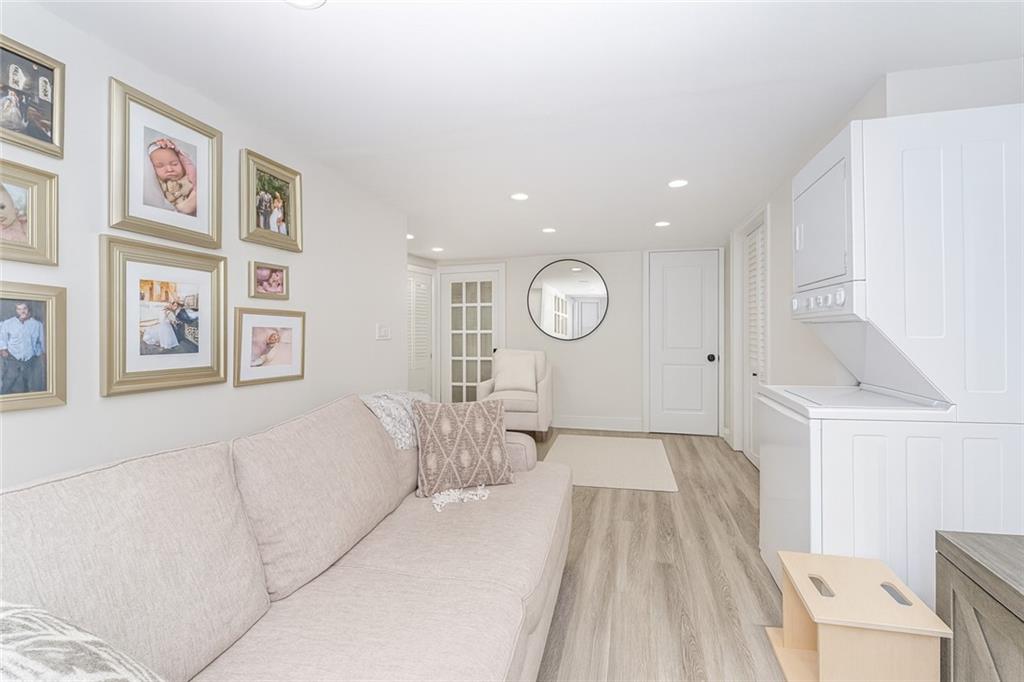 1075 77th Street Dyker Heights Brooklyn NY 11228