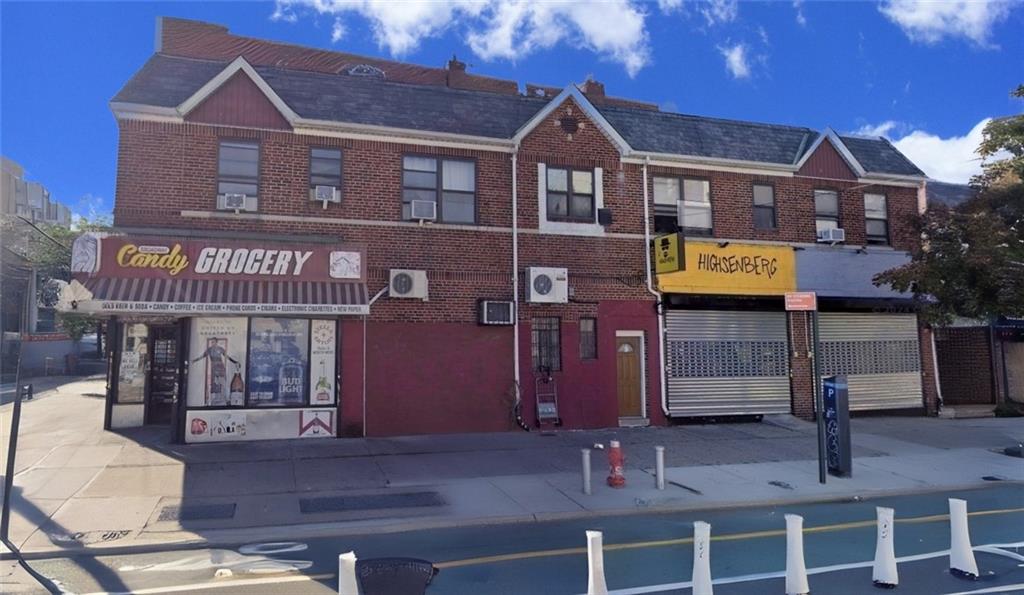 25-02 Broadway Long Island City Queens NY 11106