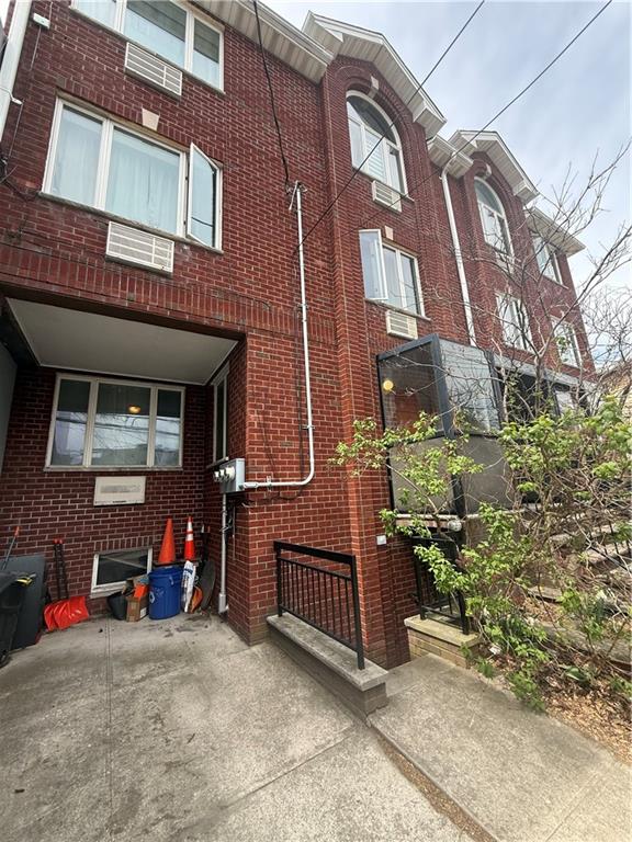 2814 East 28th Street Sheepshead Bay Brooklyn NY 11235