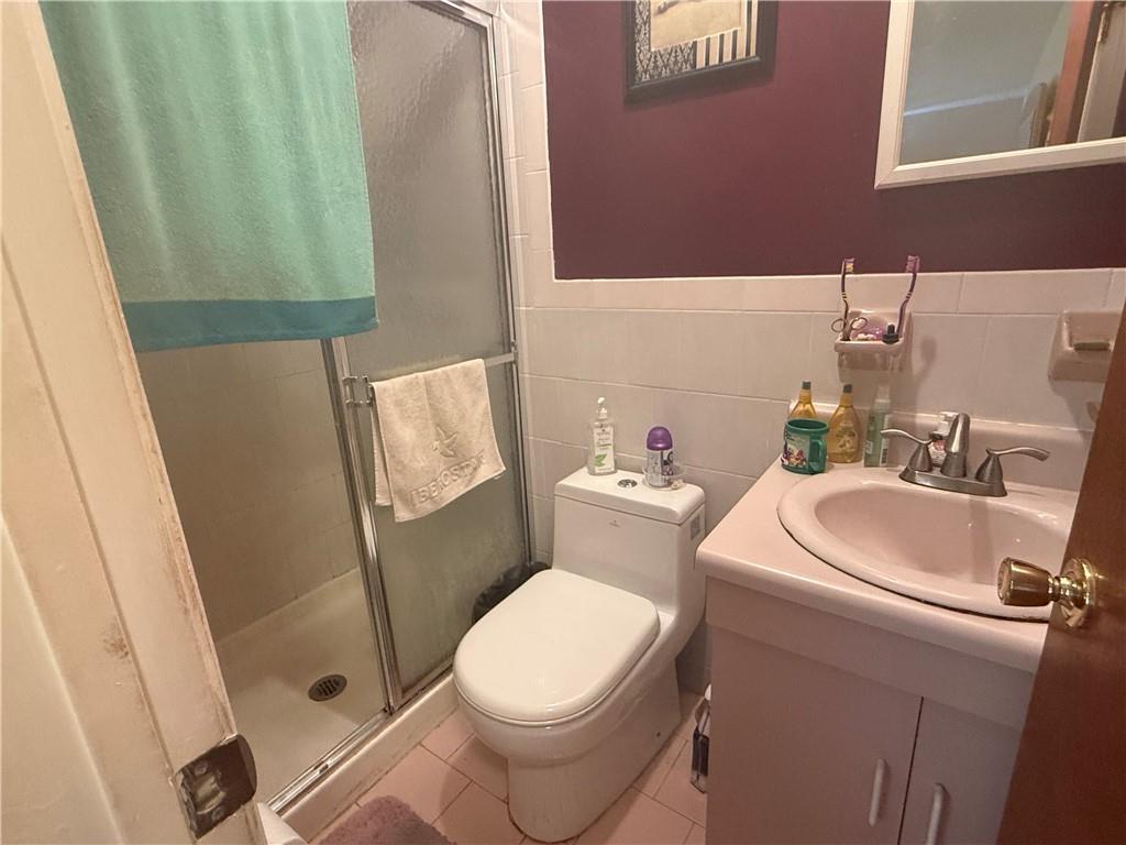 2814 East 28th Street Sheepshead Bay Brooklyn NY 11235