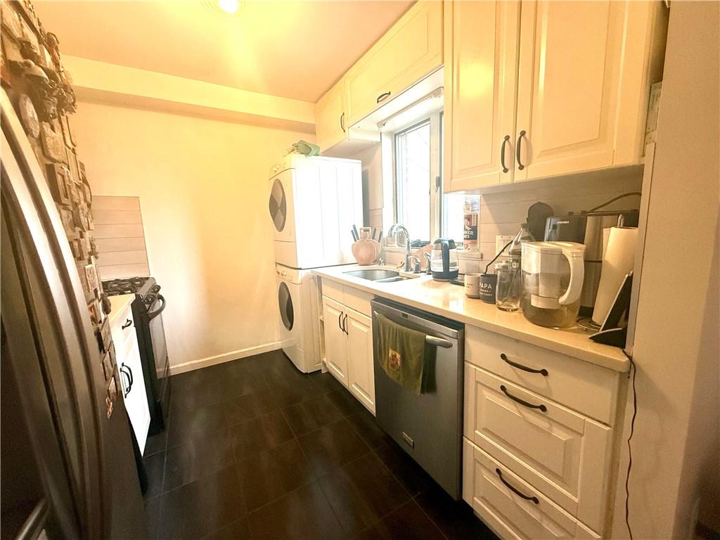 2814 East 28th Street Sheepshead Bay Brooklyn NY 11235