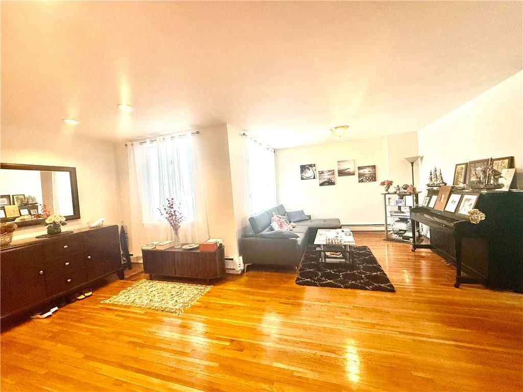 2814 East 28th Street Sheepshead Bay Brooklyn NY 11235