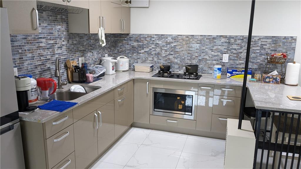 1100 Clove Road Sunnyside Staten Island NY 10301