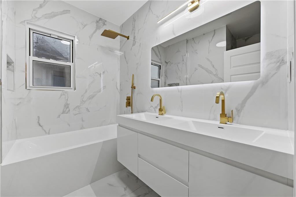 1911 East 19th Street Homecrest Brooklyn NY 11229