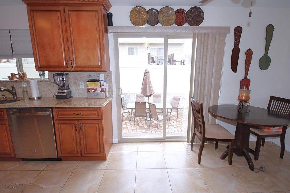 66 Plumtree Lane Rossville Staten Island NY 10309