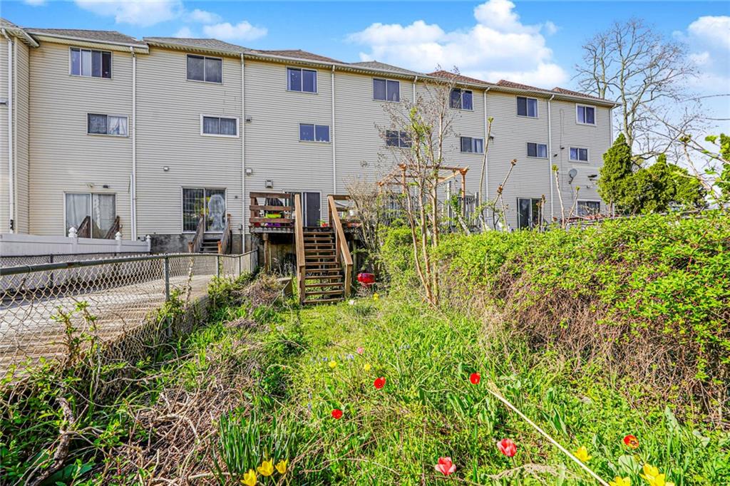 47 Tappen Court Stapleton Staten Island NY 10304