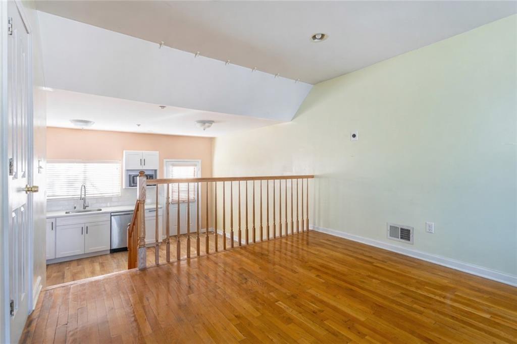 69 Alex Circle South Beach Staten Island NY 10305