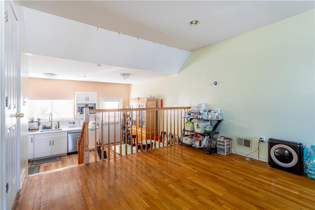 69 Alex Circle South Beach Staten Island NY 10305