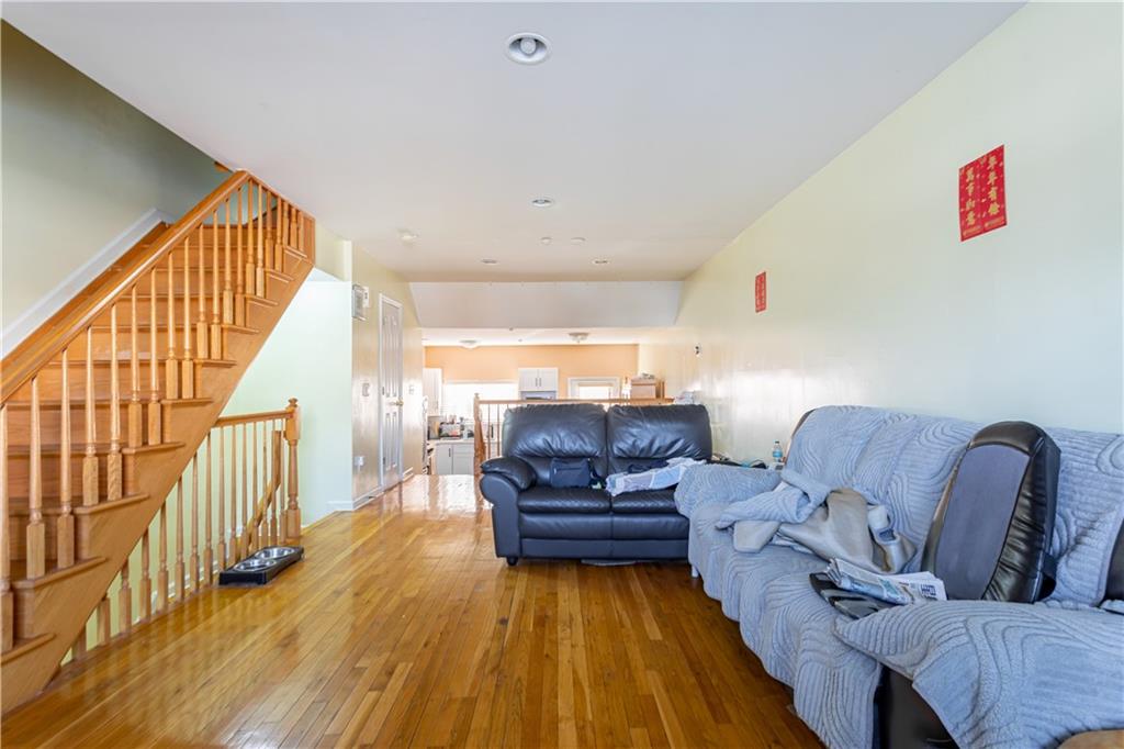 69 Alex Circle South Beach Staten Island NY 10305