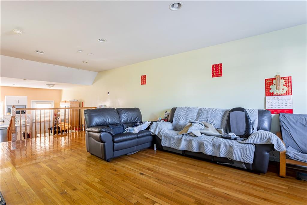 69 Alex Circle South Beach Staten Island NY 10305