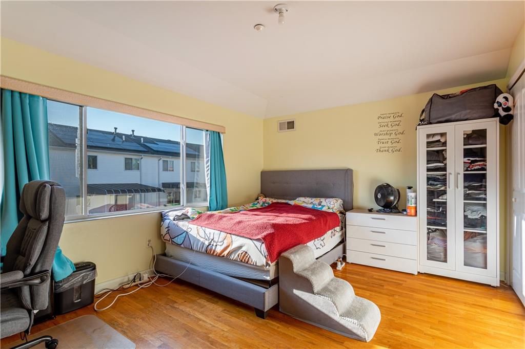 69 Alex Circle South Beach Staten Island NY 10305