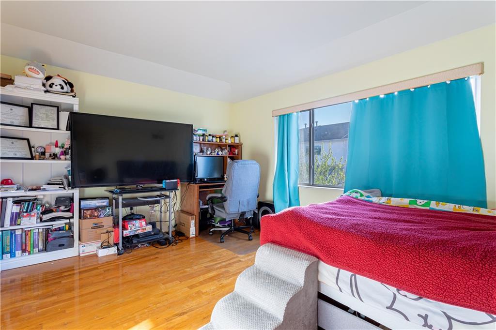 69 Alex Circle South Beach Staten Island NY 10305