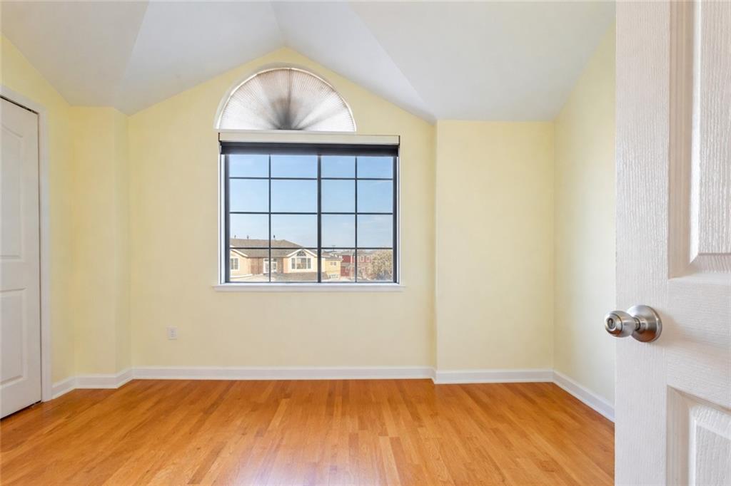 69 Alex Circle South Beach Staten Island NY 10305