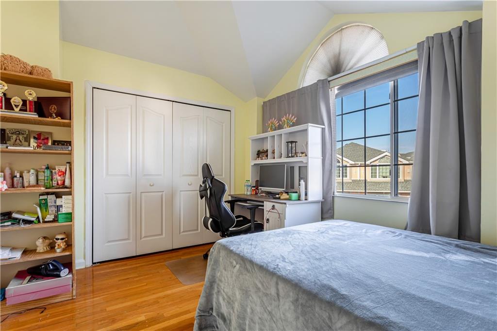 69 Alex Circle South Beach Staten Island NY 10305