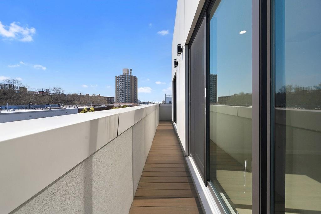 207 Bay 35th Street Bath Beach Brooklyn NY 11214